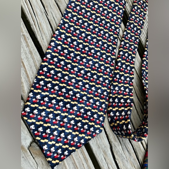 Mens WALT DISNEY WORLD Mickey Mouse Print Tie Goofy Donald Silk Tie Lot One Size - Picture 3 of 15